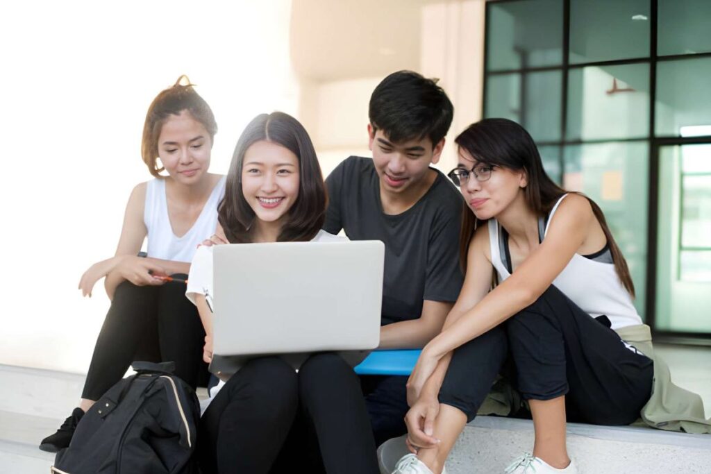 What to Wear to a College Class