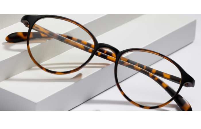 Different Styles of Hoo302 818 FWM Eyeglasses Frames