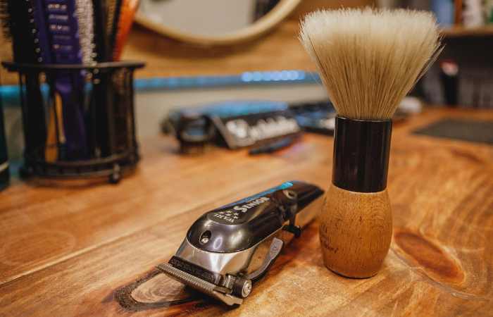 Grooming Tools & Accessories