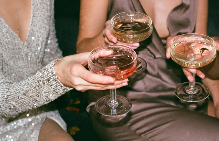 How You Should Dress For Your First Grown-Up Cocktail Party