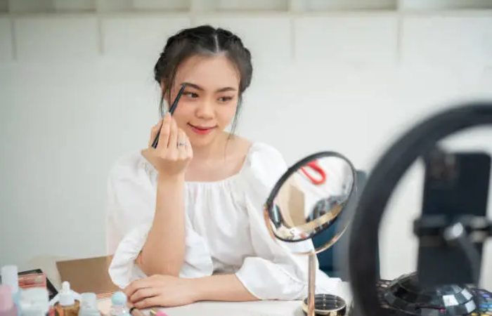 How to Use Eye Brow Pencil
