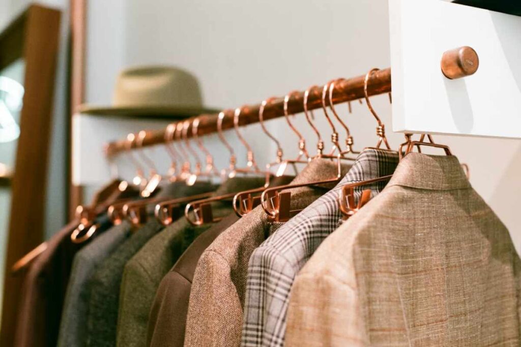 How to Build a Capsule Wardrobe for Men That Always Looks Expensive (Complete 2026 Guide) capsule wardrobe men